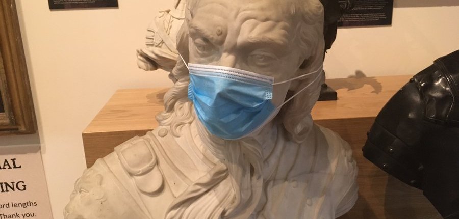 Cromwell Museum face mask